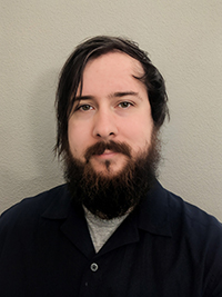 Das Portraitfoto zeigt Frederik Lingg